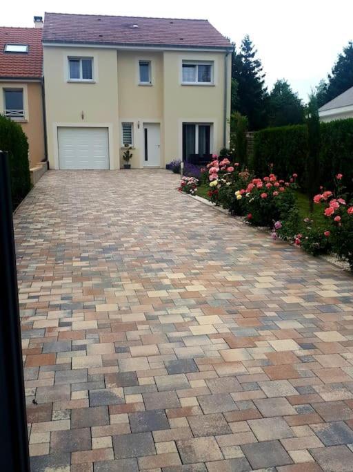 Maison 120 M² A Vigy Zewnętrze zdjęcie